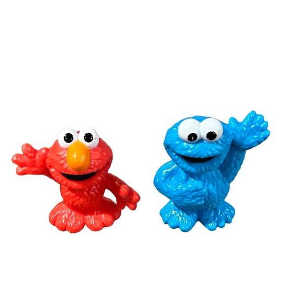 Sesame Street Workshop Figures Elmo Cookie Monster & More - Picture 3 of 5